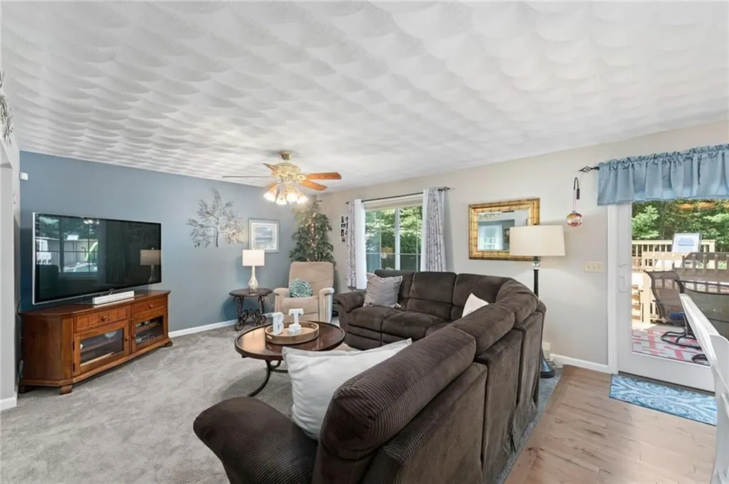 3 Regalwood Drive Coventry RI 02816
