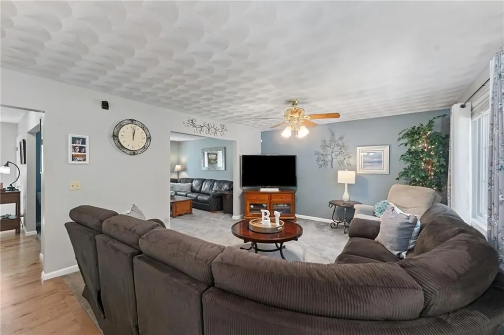 3 Regalwood Drive Coventry RI 02816