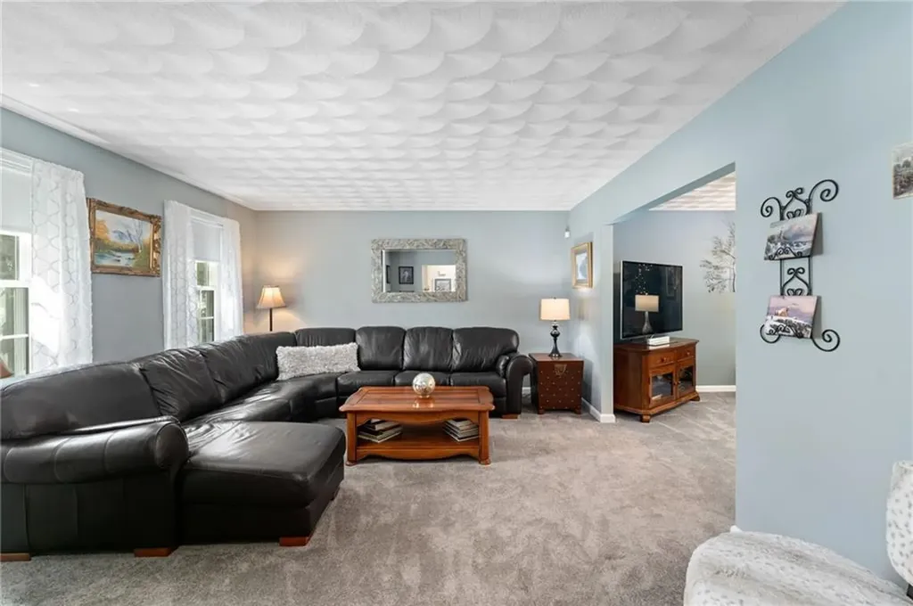 3 Regalwood Drive Coventry RI 02816