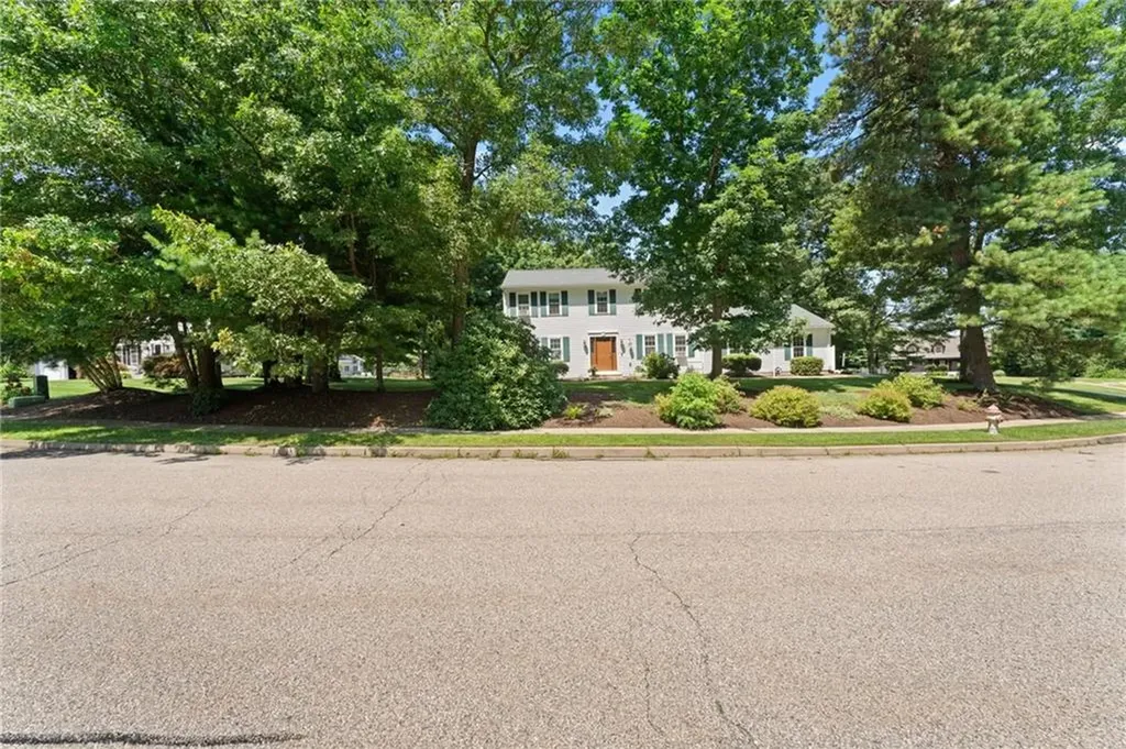 3 Regalwood Drive Coventry RI 02816