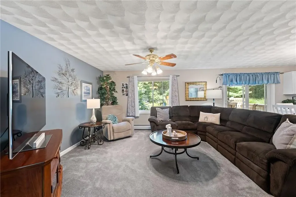 3 Regalwood Drive Coventry RI 02816