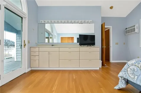 60 Browning Street South Kingstown RI 02879