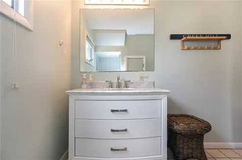 60 Browning Street South Kingstown RI 02879