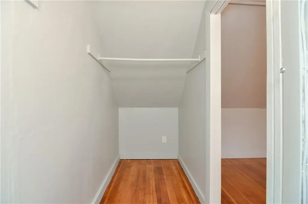 39 Sowamsett Avenue Warren RI 02885
