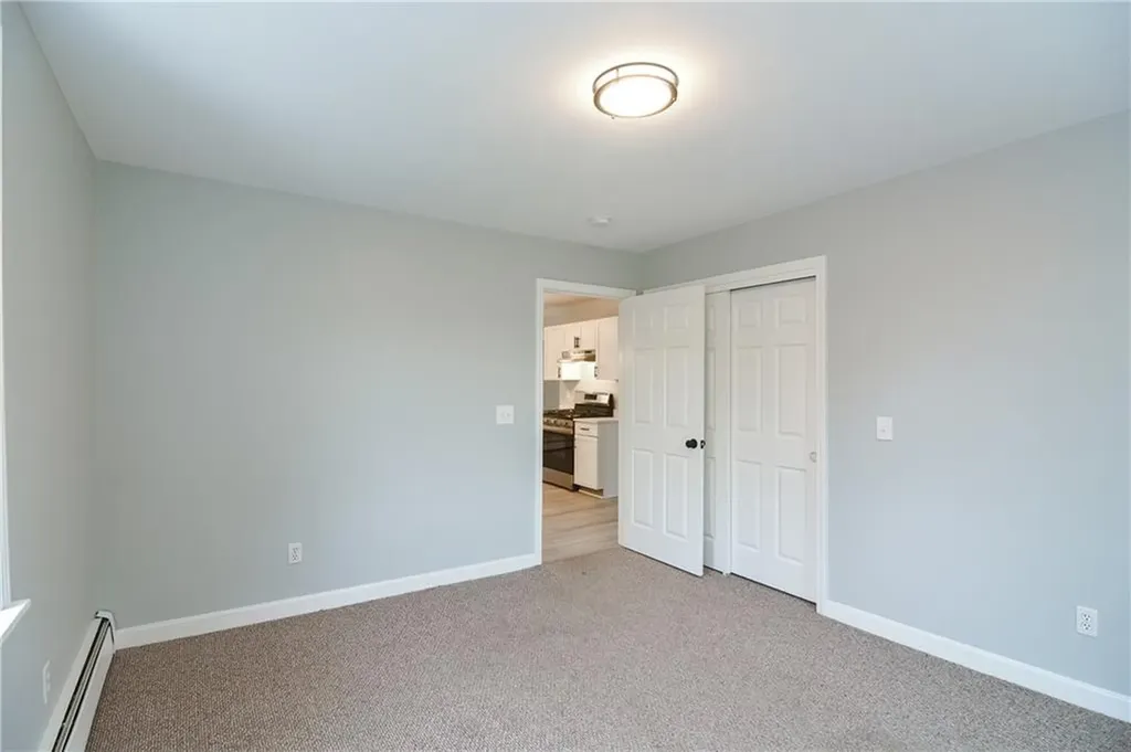 39 Sowamsett Avenue Warren RI 02885
