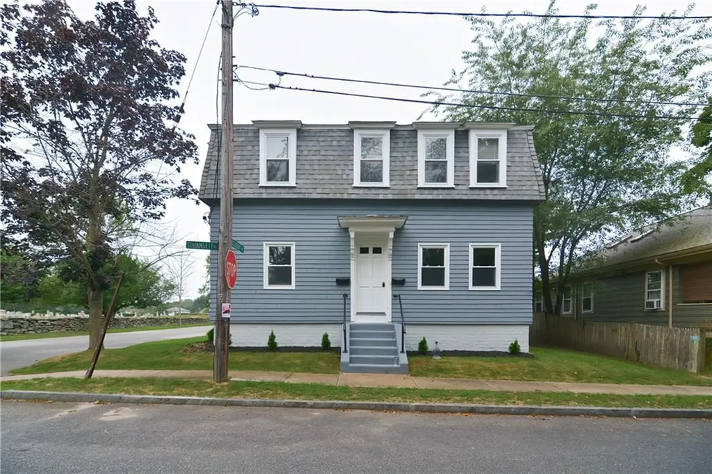 39 Sowamsett Avenue Warren RI 02885