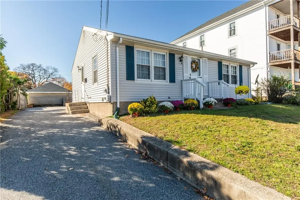 395 Prospect Street Pawtucket RI 02860