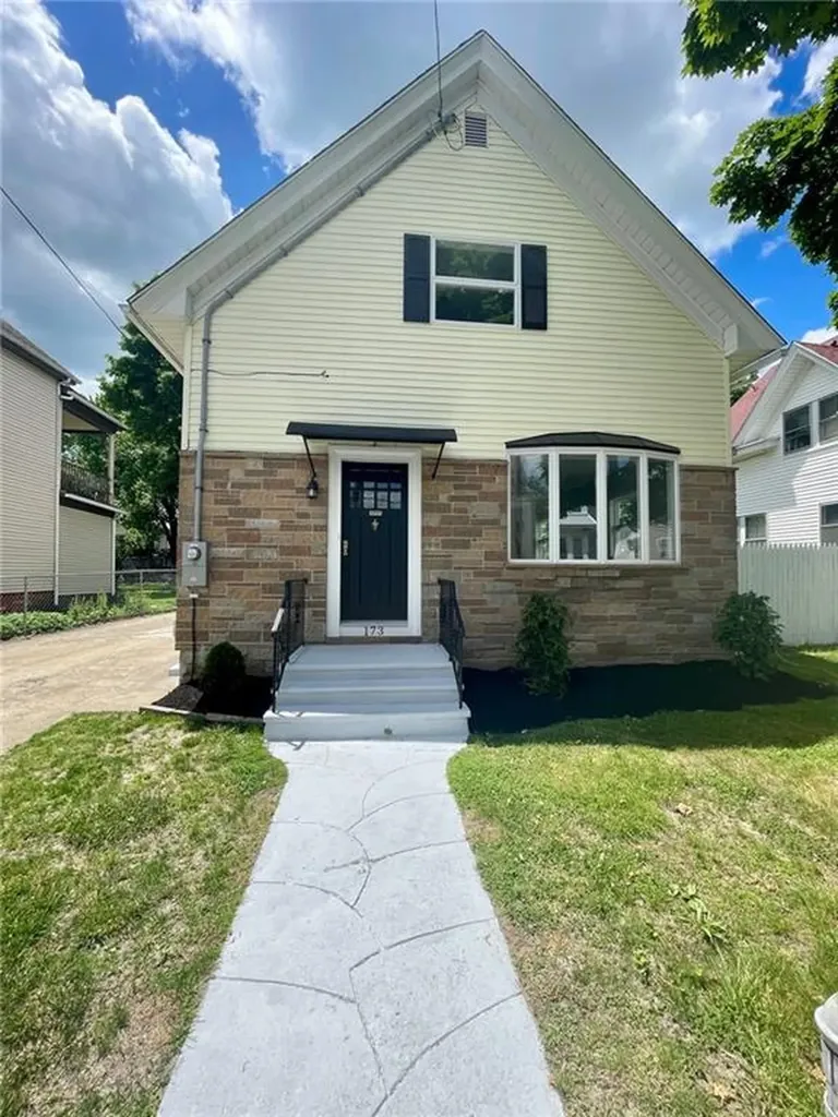 173 Laurel Hill Avenue Providence RI 02909