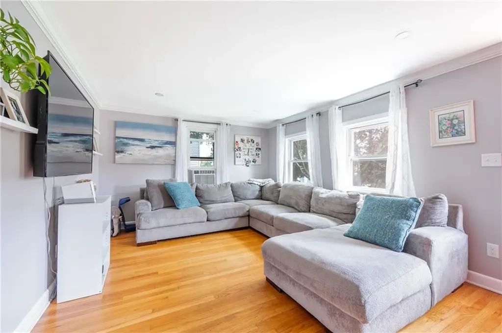 59 Westfield Drive Cranston RI 02920