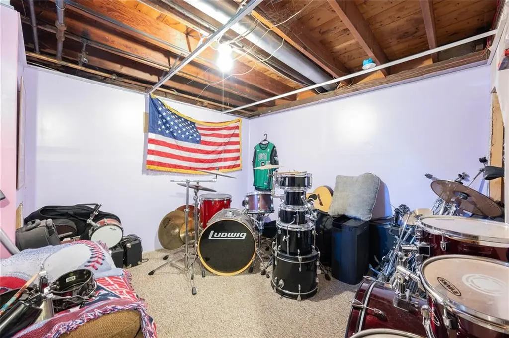 59 Westfield Drive Cranston RI 02920