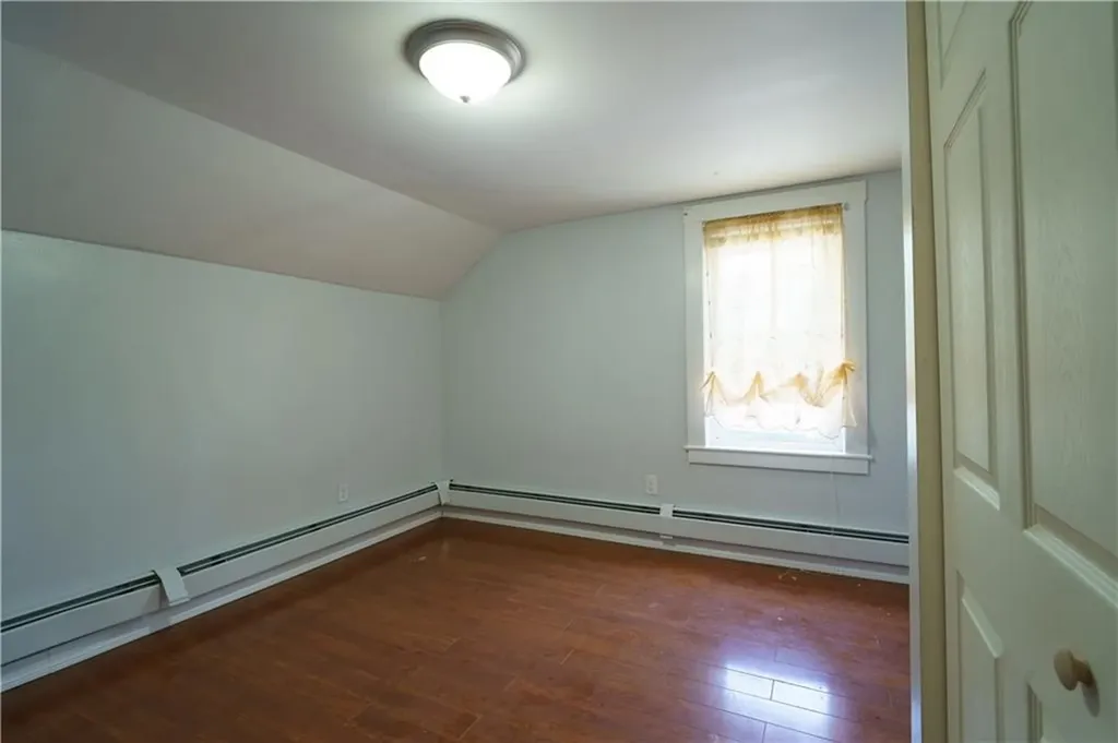143 King Street Warwick RI 02886