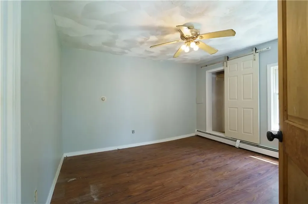 143 King Street Warwick RI 02886