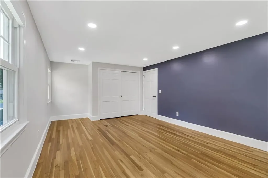 3 Tanglewood Drive Barrington RI 02806