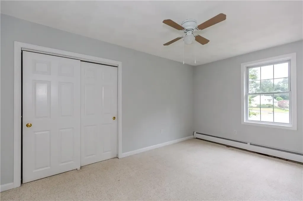 10 Haywood Road Coventry RI 02816