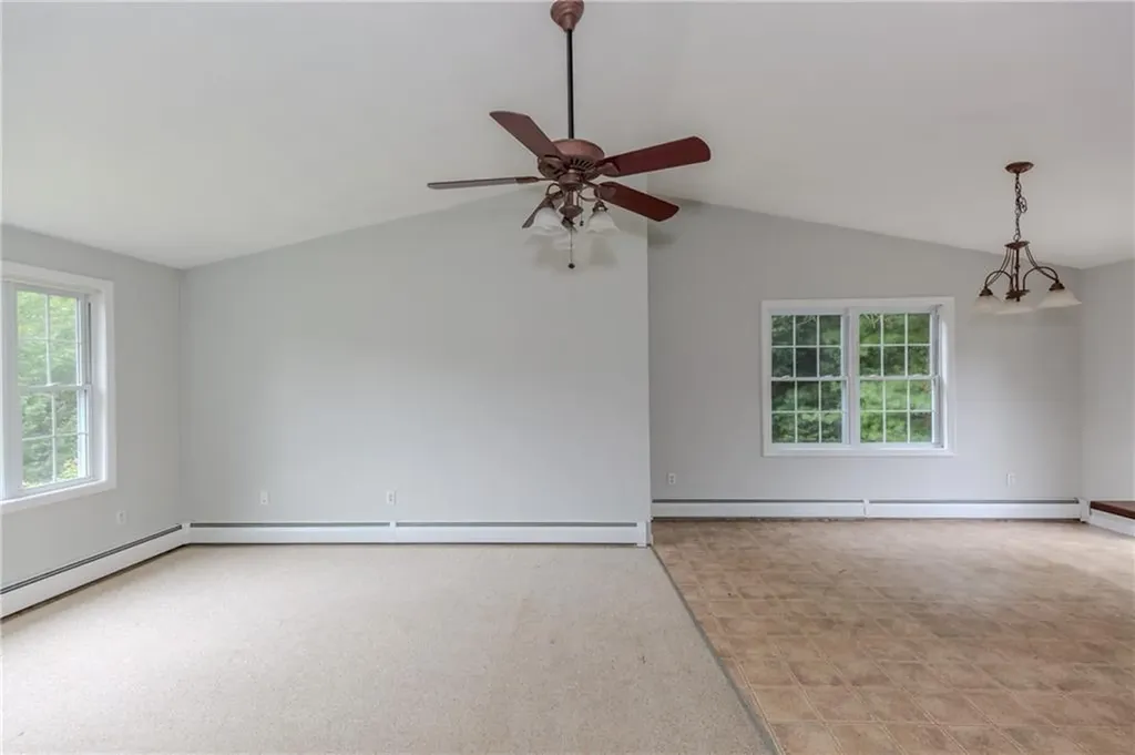 10 Haywood Road Coventry RI 02816