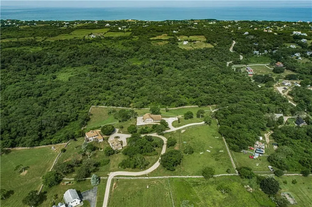 1501 & 1551 Beacon Hill Road Block Island RI 02807