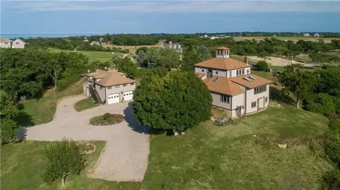 1501 Beacon Hill Road Block Island RI 02807