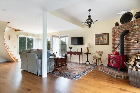 1501 Beacon Hill Road Block Island RI 02807