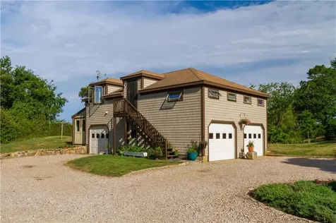 1501 Beacon Hill Road Block Island RI 02807