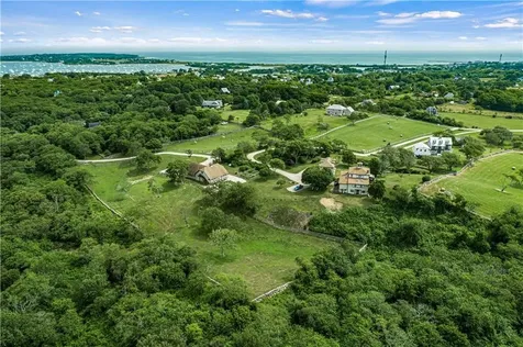 1501 Beacon Hill Road Block Island RI 02807