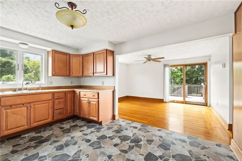13 Jean Terrace Middletown RI 02842