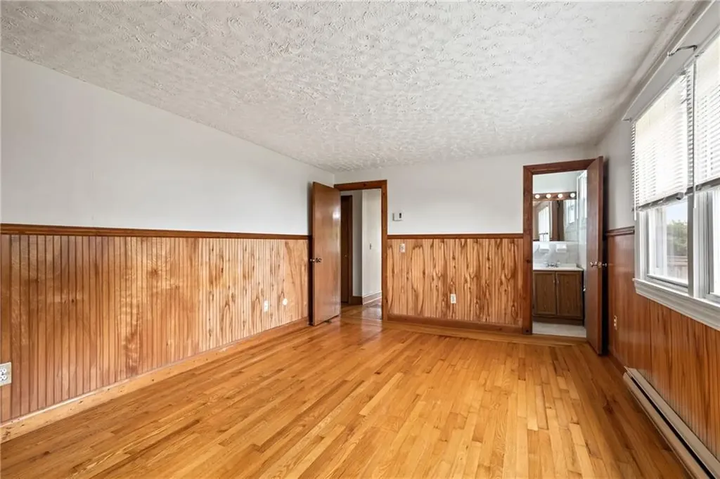 13 Jean Terrace Middletown RI 02842