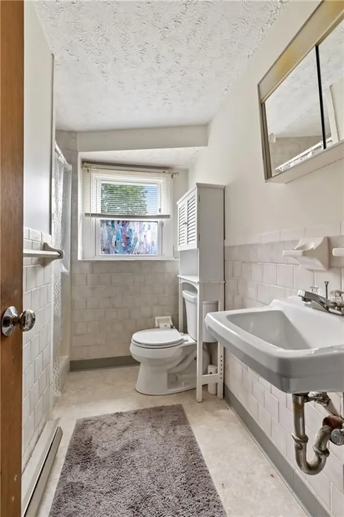 13 Jean Terrace Middletown RI 02842