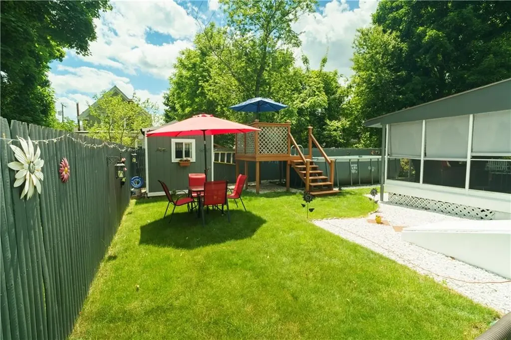76 Vanderbilt Road Warwick RI 02886