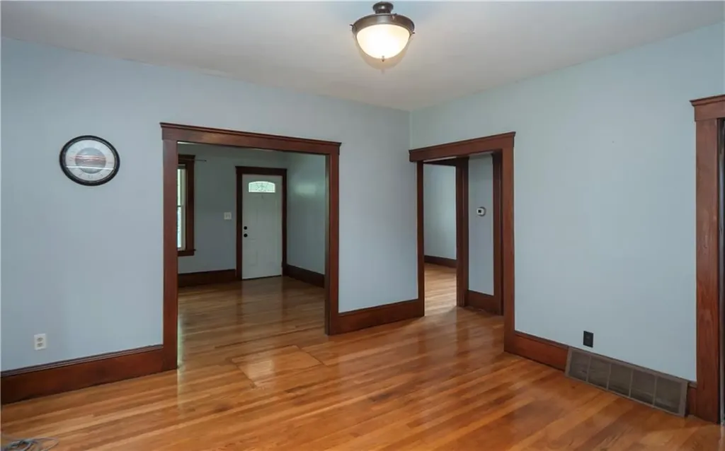 719 Benefit Street Pawtucket RI 02861