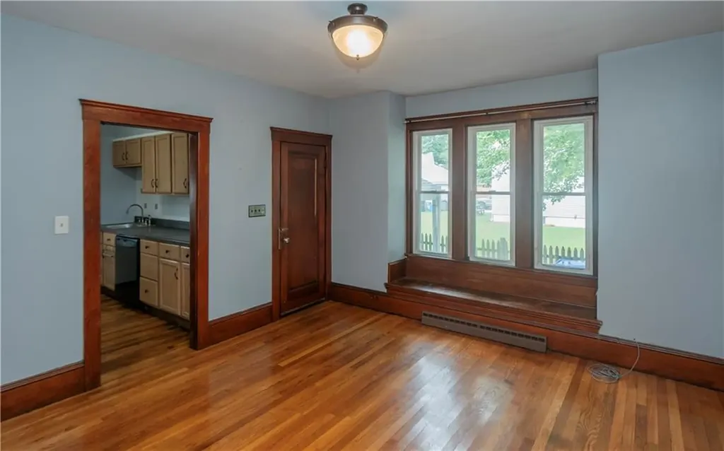 719 Benefit Street Pawtucket RI 02861