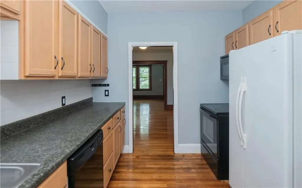 719 Benefit Street Pawtucket RI 02861