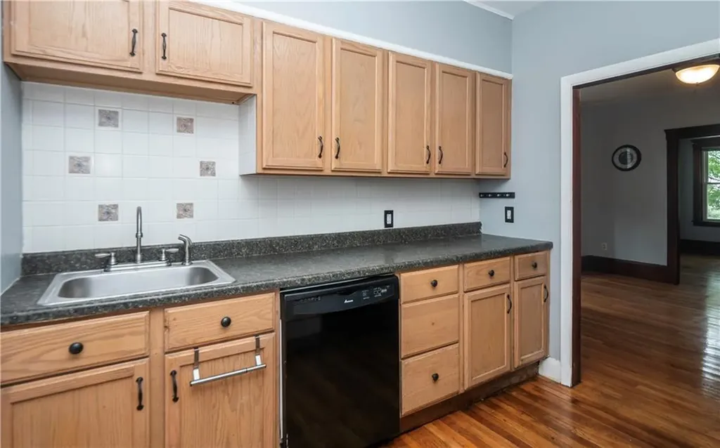 719 Benefit Street Pawtucket RI 02861