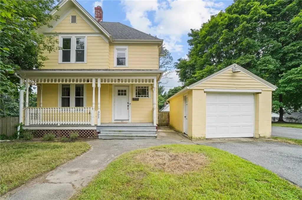 302 Blackstone Street Woonsocket RI 02895