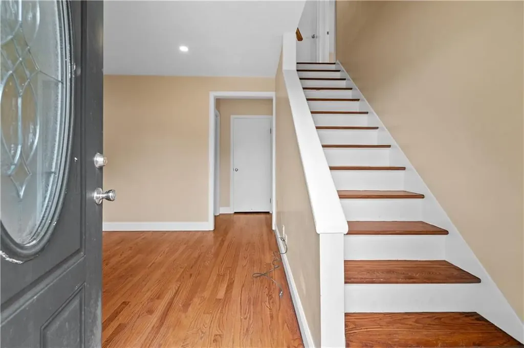 44 Greenway Drive Bristol RI 02809