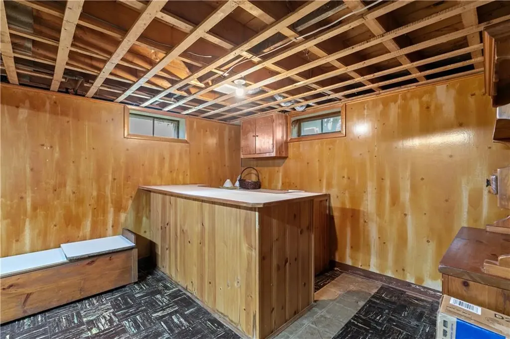 44 Greenway Drive Bristol RI 02809