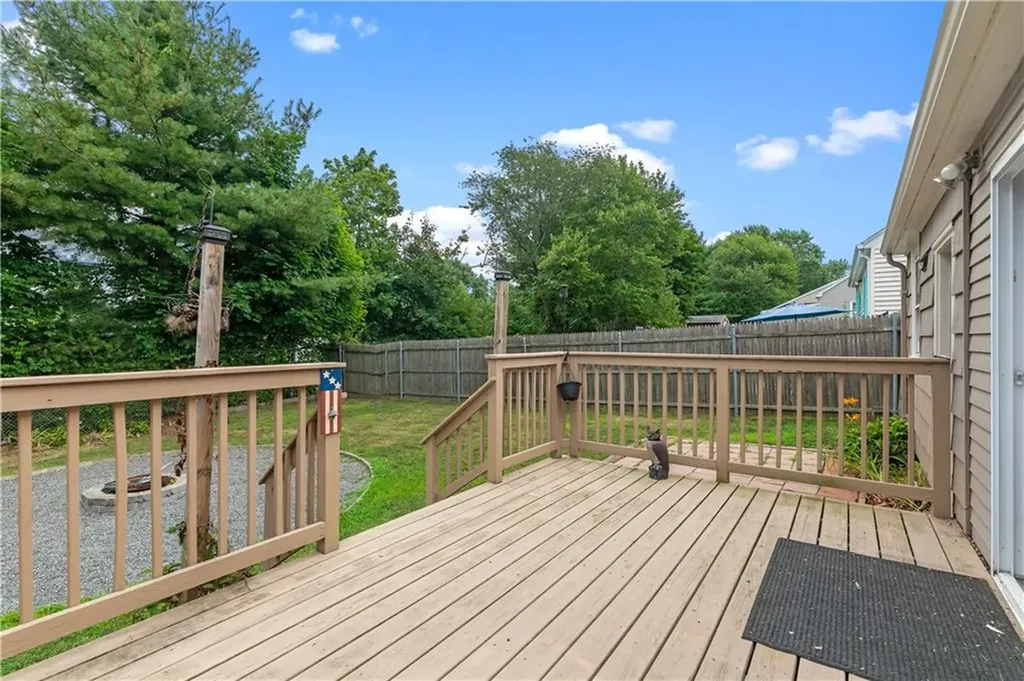 44 Greenway Drive Bristol RI 02809