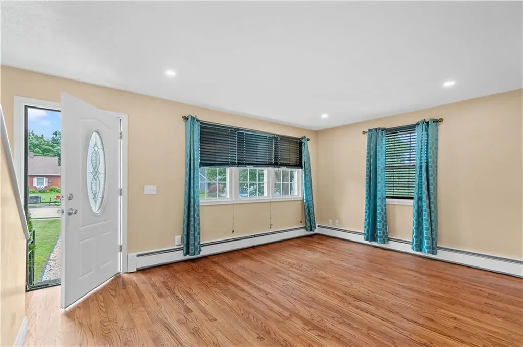 44 Greenway Drive Bristol RI 02809