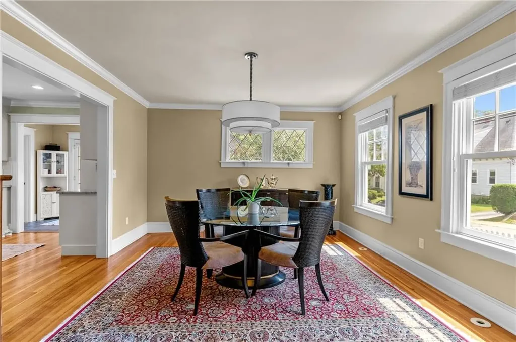 246 Gibbs Avenue Newport RI 02840