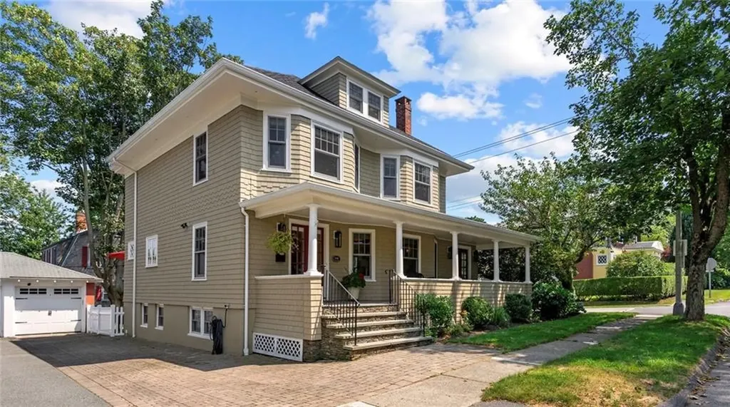 246 Gibbs Avenue Newport RI 02840