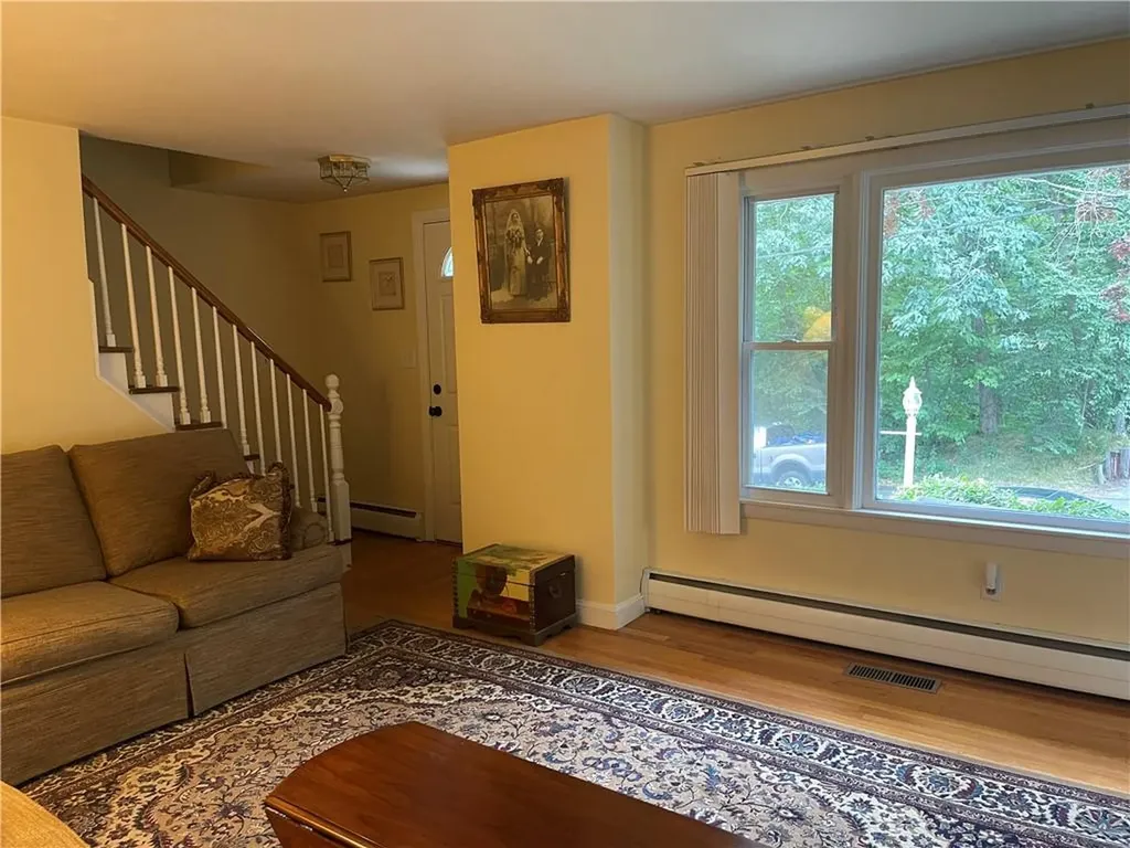 31 Julien Street Smithfield RI 02917
