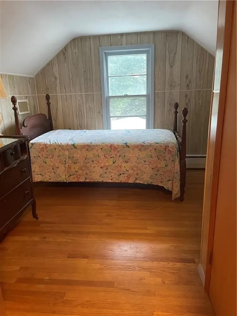 31 Julien Street Smithfield RI 02917