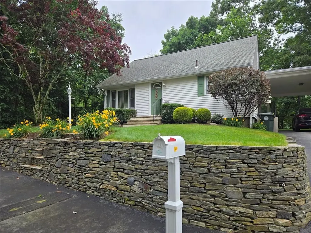 31 Julien Street Smithfield RI 02917