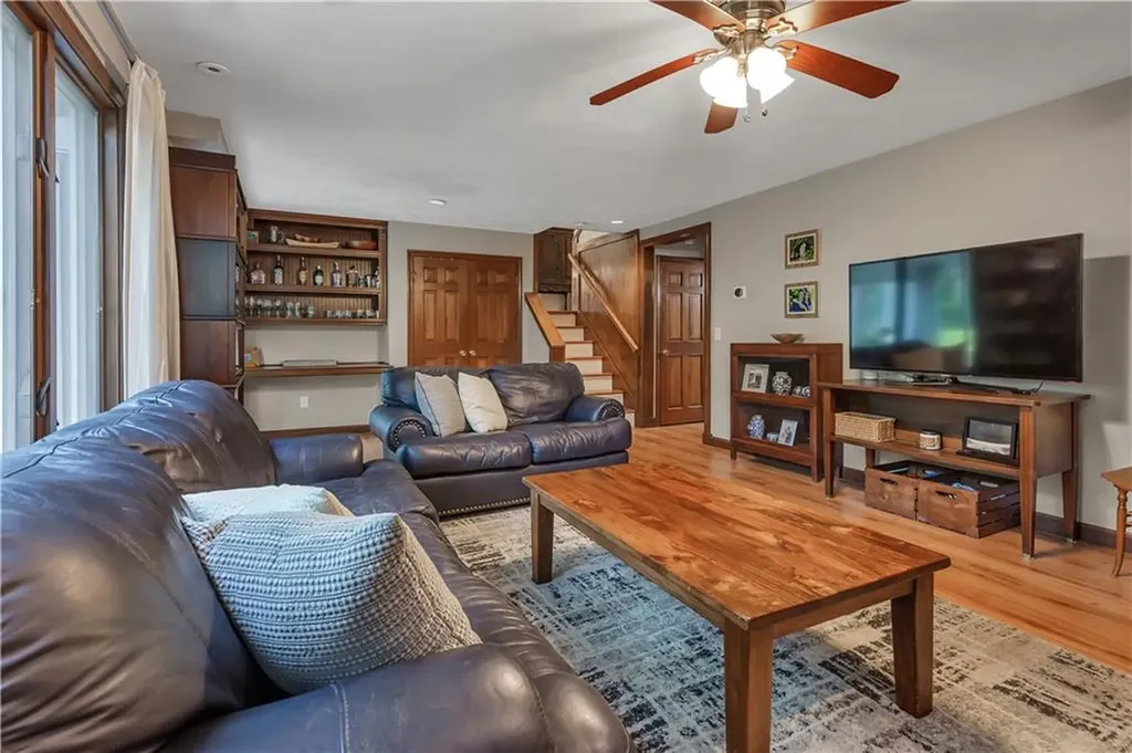 27 Rosewood Drive Lincoln RI 02865