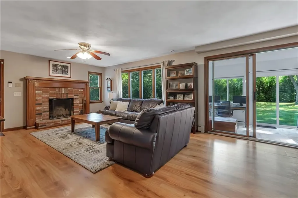 27 Rosewood Drive Lincoln RI 02865