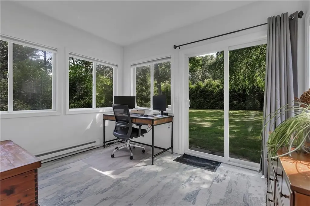 27 Rosewood Drive Lincoln RI 02865