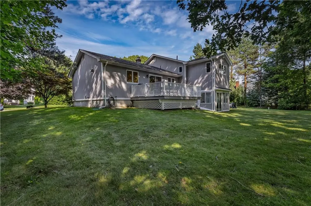 27 Rosewood Drive Lincoln RI 02865