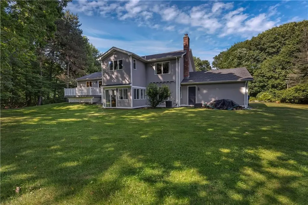 27 Rosewood Drive Lincoln RI 02865