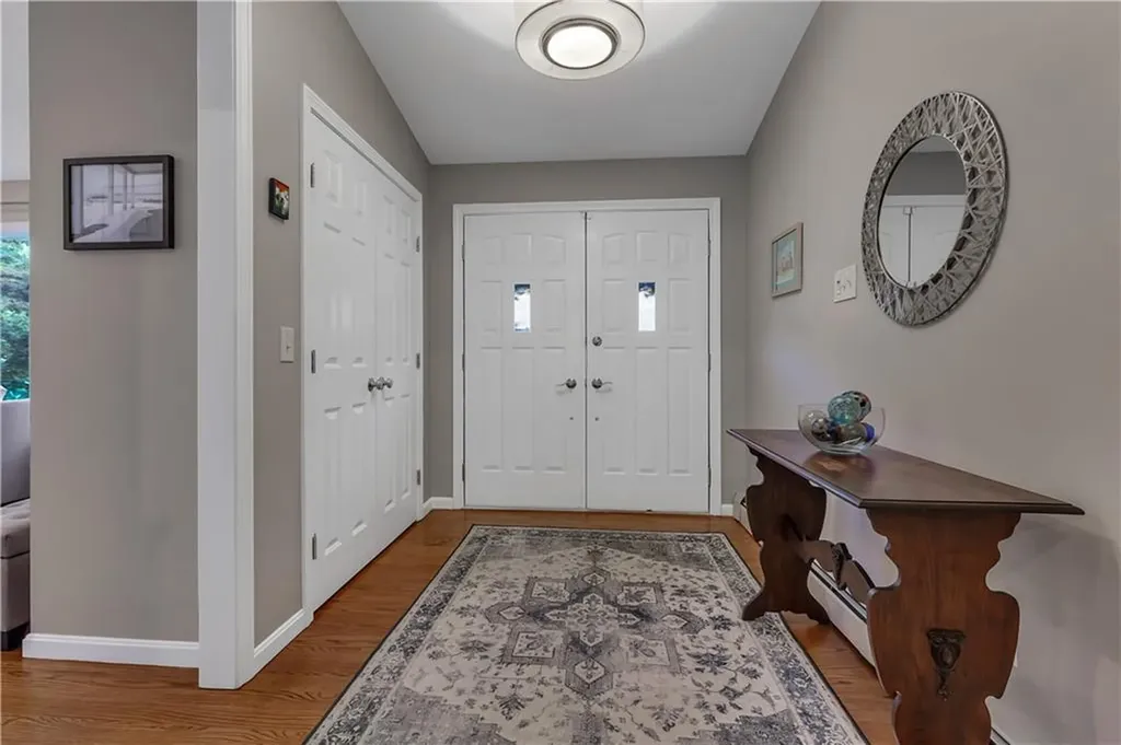 27 Rosewood Drive Lincoln RI 02865