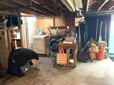 423 Fairview Avenue Coventry RI 02816