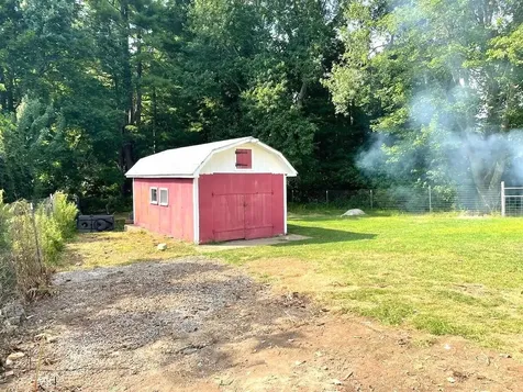 423 Fairview Avenue Coventry RI 02816